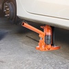 image:imageVEVOR Hydraulic Toe Jack 10 Ton Lift 20 Ton Capacity 1275 in Toe Height 126189 in Top Height Air Hydraulic Claw Jack for Machinery255 ton