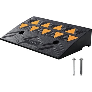 image:imageVEVOR Rubber Curb Ramp 425 Rise Height 118 Width 197 Length Driveway Ramp for Curb 15T Heavy Duty for Forklifts Trucks Buses Cars Wheelchairs Bikes425 H x 197 L