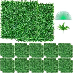 image:imageVEVOR Artificial Boxwood Panel 24pcs 20 x 20 in Green Fake Grass Wall24pcs
